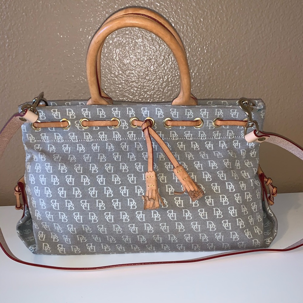 Dooney & Bourke Purse